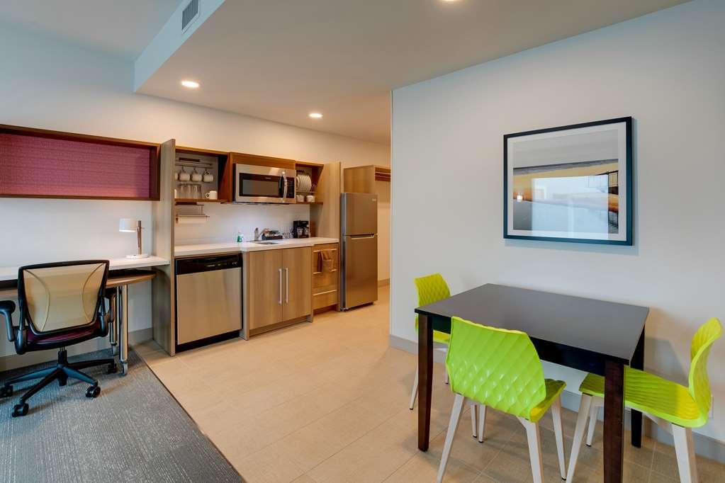 Home2 Suites By Hilton Хаммонд Номер фото